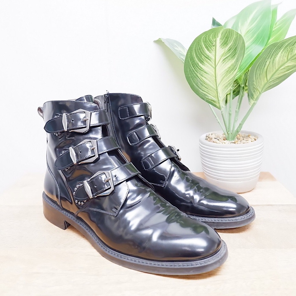 PERTINI BLACK PATENT LEATHER BUCKLE ANKLE BOOTS